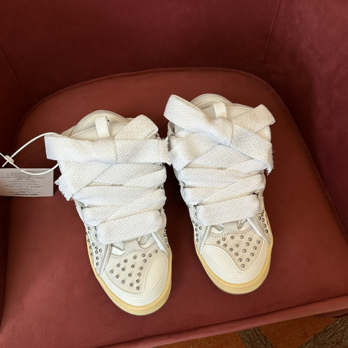 Lanu1n curb sneaker 111215