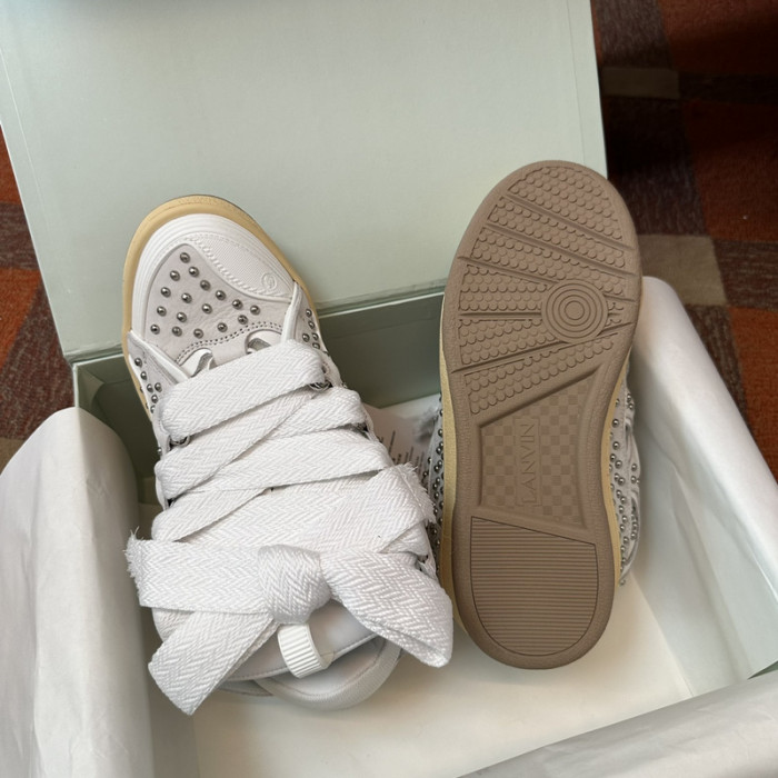 Lanu1n curb sneaker 111215