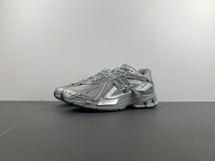 new Ba1an*e 1906a grey m1906ag