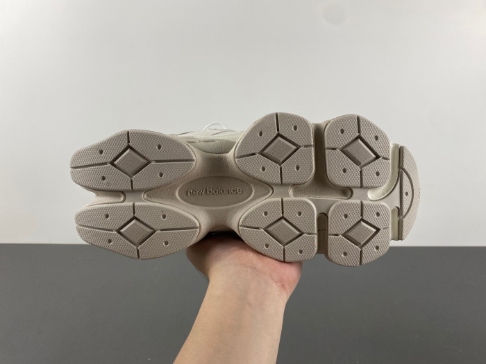 new Ba1an*e 9060 grey moonbeam u9060mm