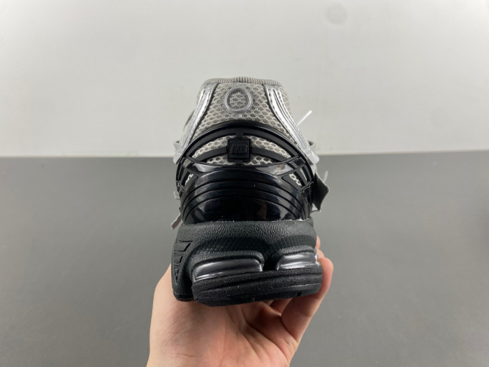 new Ba1an*e u1906aaf