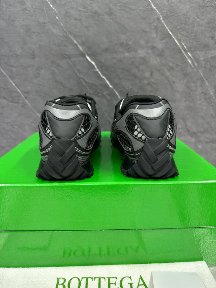 bo*te*ga Ve*ne*ta shoes 2408271