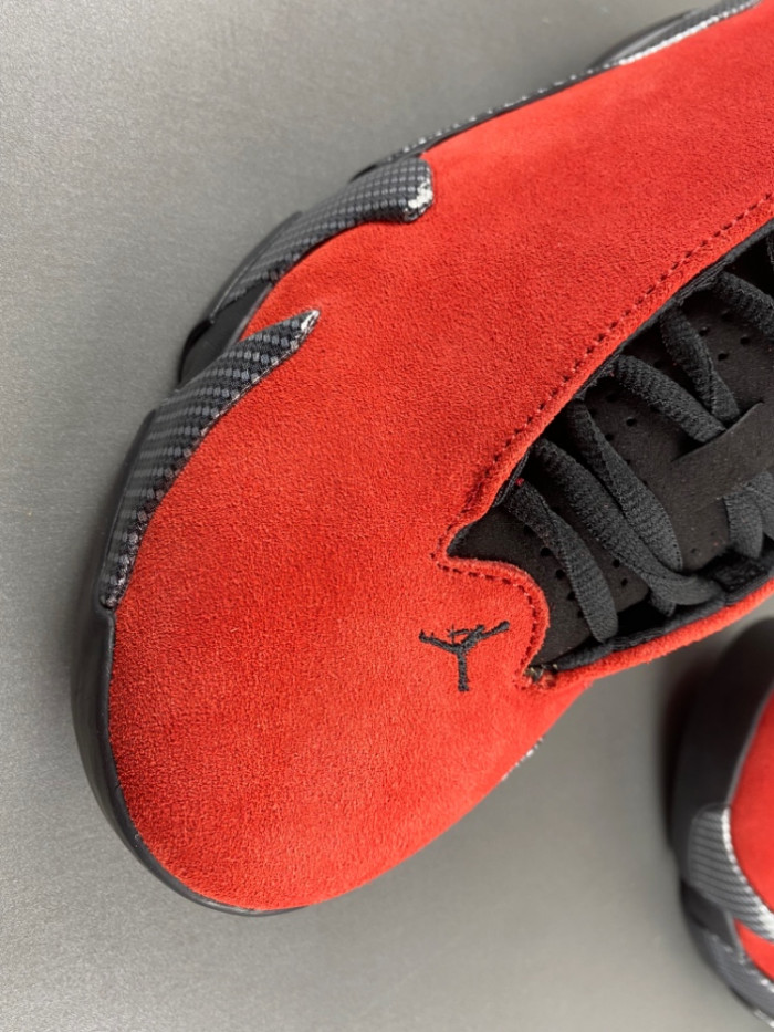 ( 2025 )Air Jordan 14 “Ferrari " IF5015-600