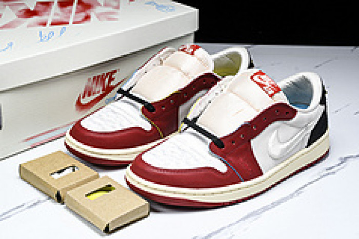trophy room x air jordan 1 low og “rookie card: home” hv6157-100