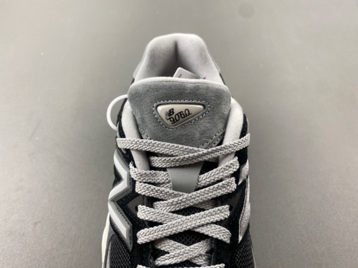 new Ba1an*e 9060 black grey u9060jbd