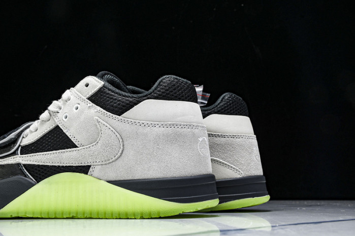 Chase B x Travis Scott x Jordan Jumpman Jack TR IH7971-001