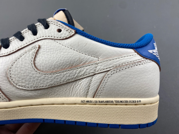 Fragment Design x Travis Scott Air Jordan 1 Low OG SP DM7866-104