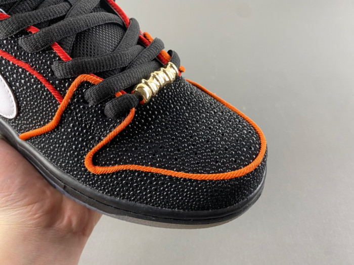 Nike SB Dunk Low Bronx Girls Skate HV1664-001