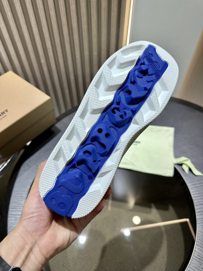 BUBERY SNEAKER 23164