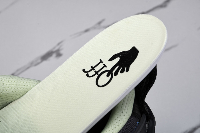 OF C/O ODSY-1000 SNEAKERS ow-47