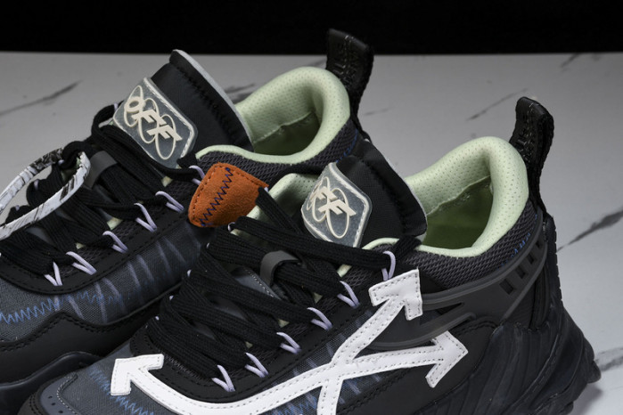 OF C/O ODSY-1000 SNEAKERS ow-47
