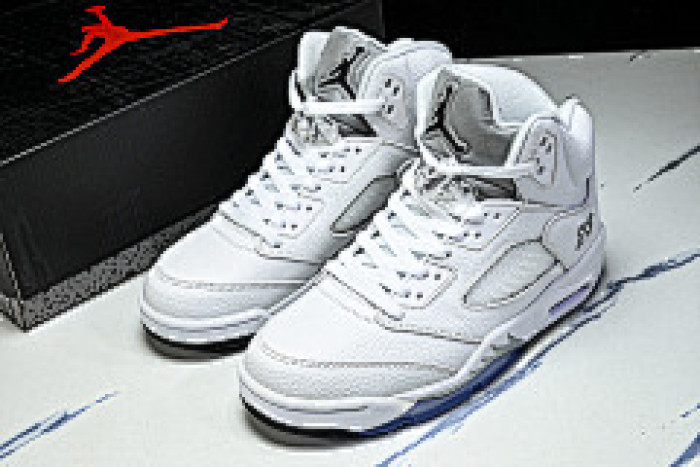 Jordan 5 Retro White Metallic (2026) HQ7978-103
