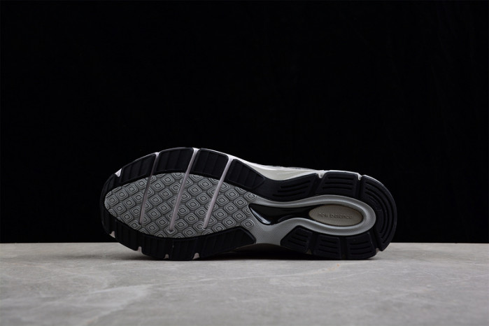 new Ba1an*e 990v4 version 4 grey m990gl4