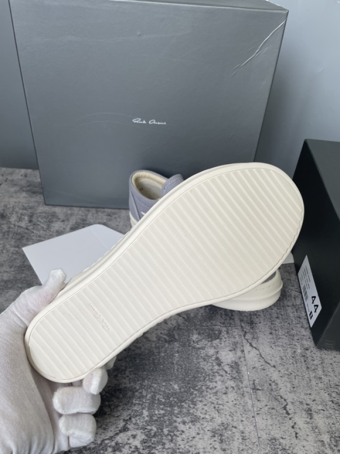 (canvas) r1ck 0wens ro-156