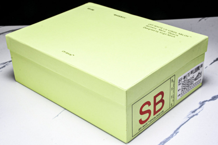 OF C/O ODSY-1000 SNEAKERS ow-58